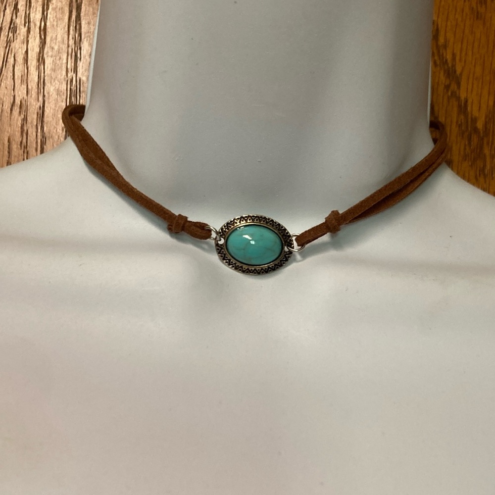 Turquoise and Suede Choker Necklace
